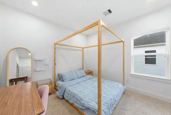 $3,000 | 8317 Brecha Lane, Houston, TX 77055