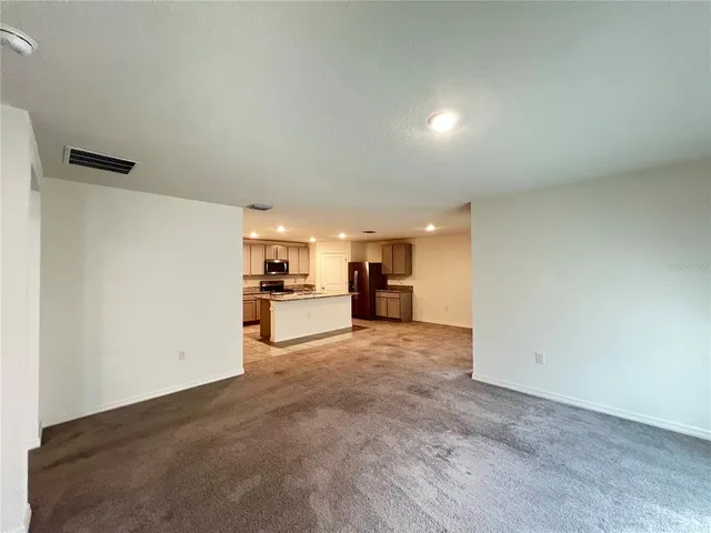 $1,899 | 586 West Twisted Oaks Drive, Beverly Hills, FL 34465