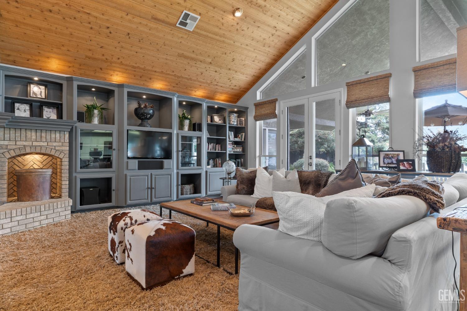 Undisclosed Address Bakersfield, CA 93314 - Photo 15 of 75