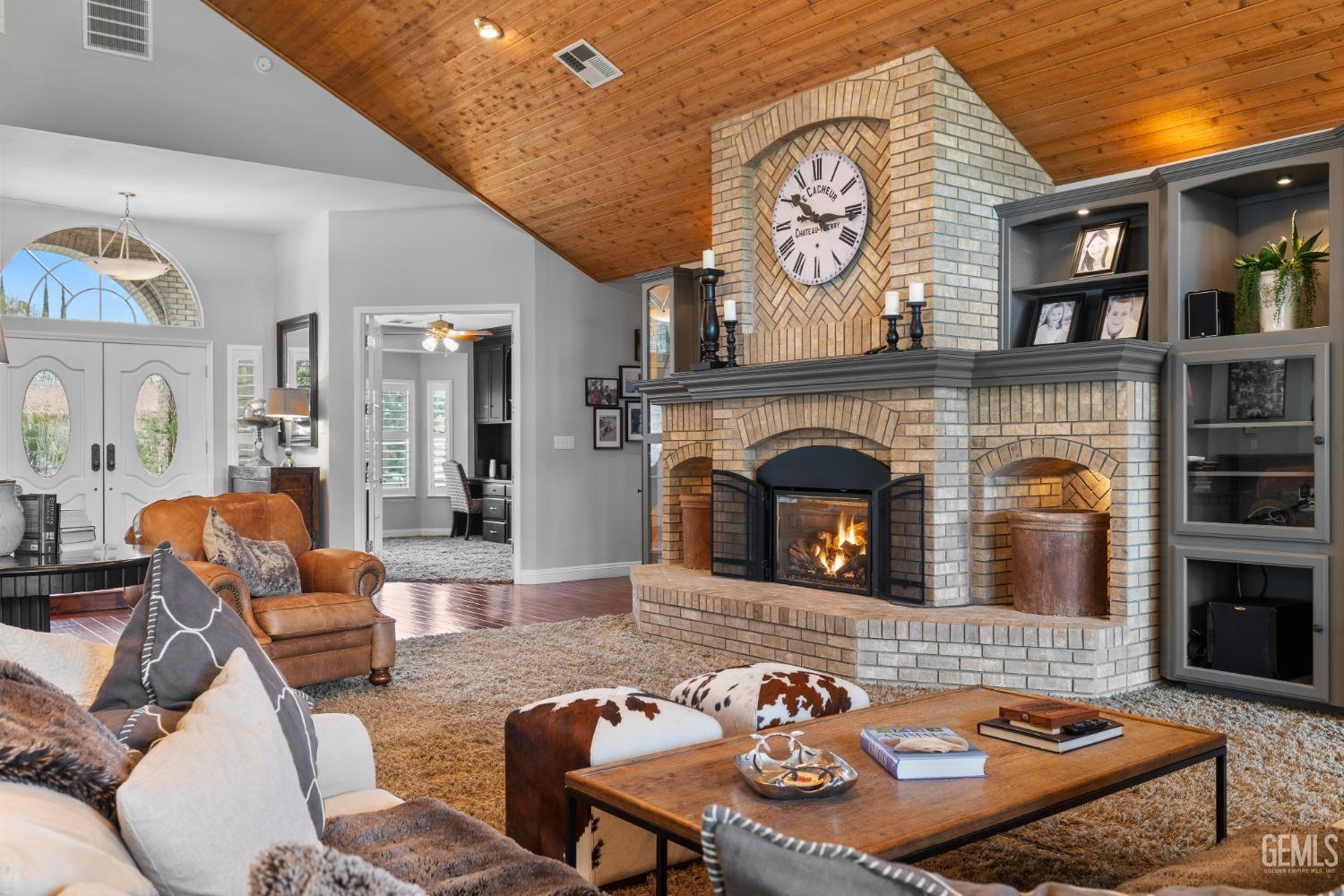 Undisclosed Address Bakersfield, CA 93314 - Photo 17 of 75