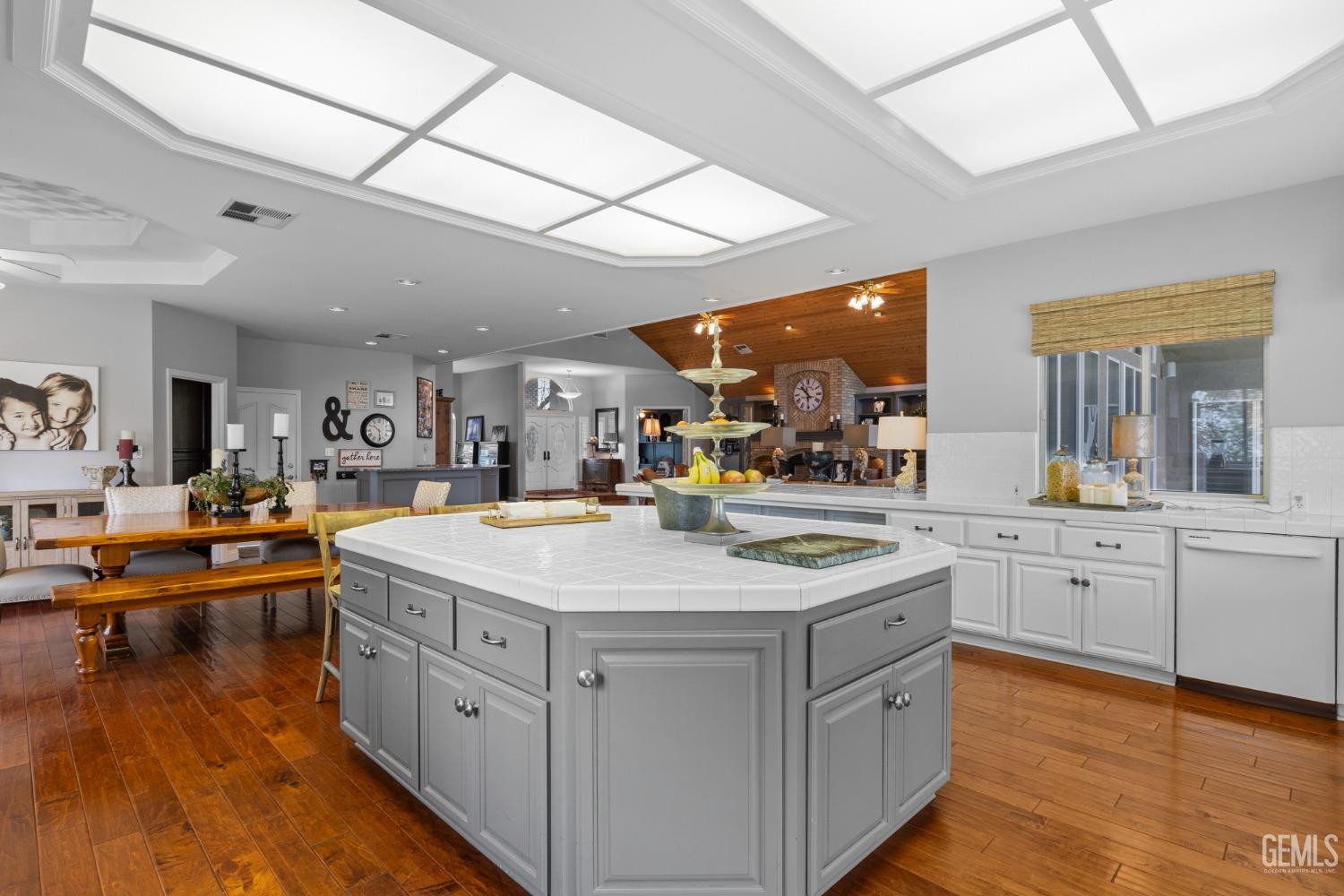 Undisclosed Address Bakersfield, CA 93314 - Photo 34 of 75