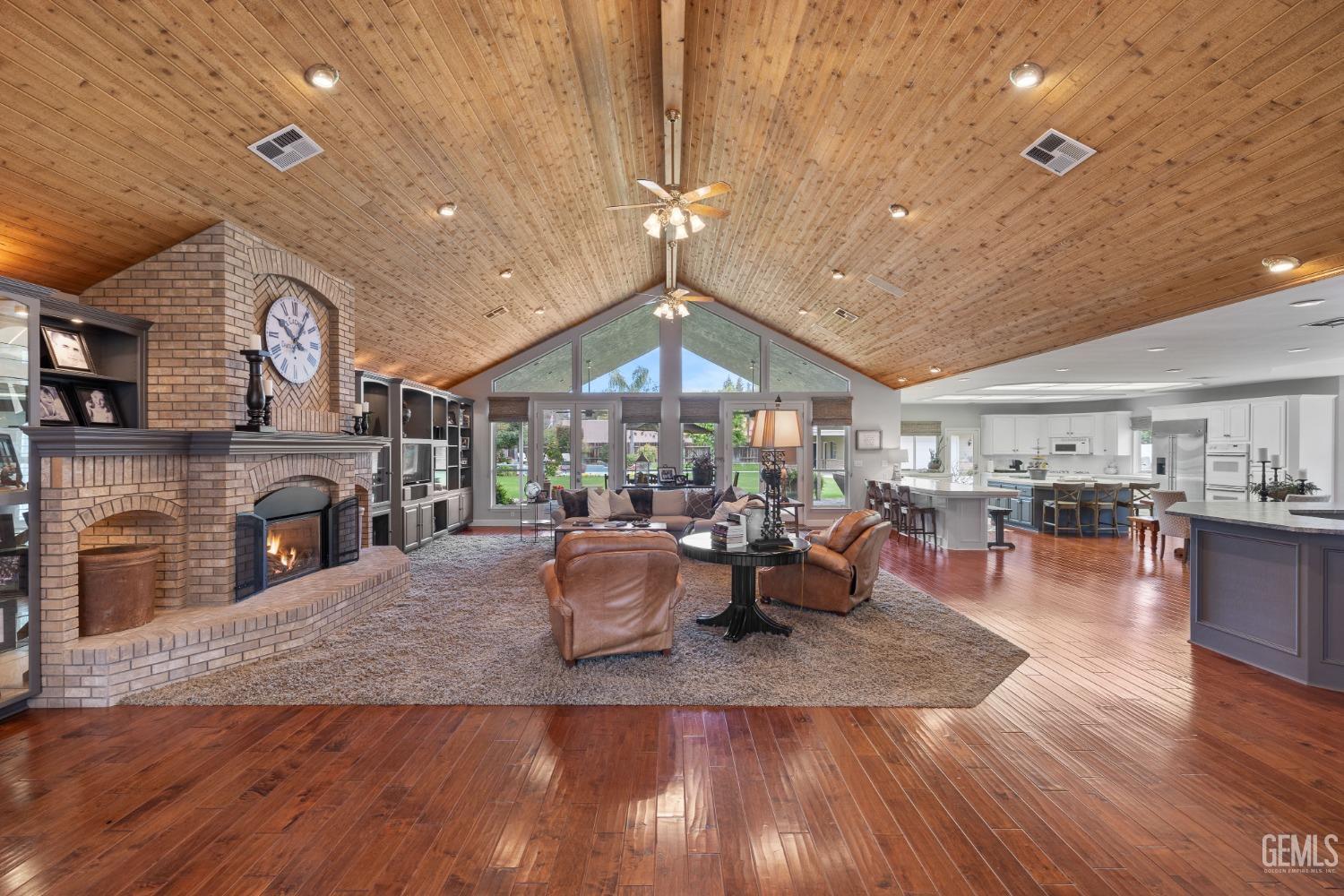 Undisclosed Address Bakersfield, CA 93314 - Photo 9 of 75