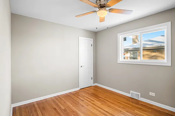 $479,900 | 9120 West 26th Place, Brookfield, IL 60513