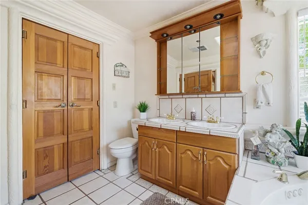$1,399,000 | 29952 Louis Avenue, Canyon Country, CA 91351