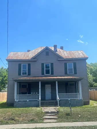 $70,000 | 915 Jamison Avenue Southeast, Roanoke, VA 24013