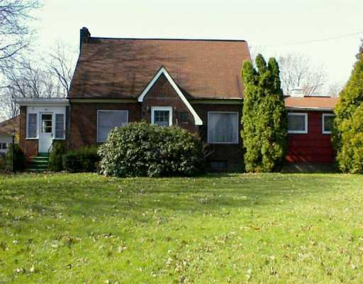 994 Mercer Grove City Road Mercer, PA 16137 - Photo 1 of 1 Exterior Front.