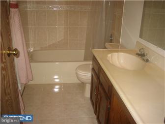 15 Ridgemount Drive Evesham, NJ 08053 - Photo 8 of 12 Bathroom