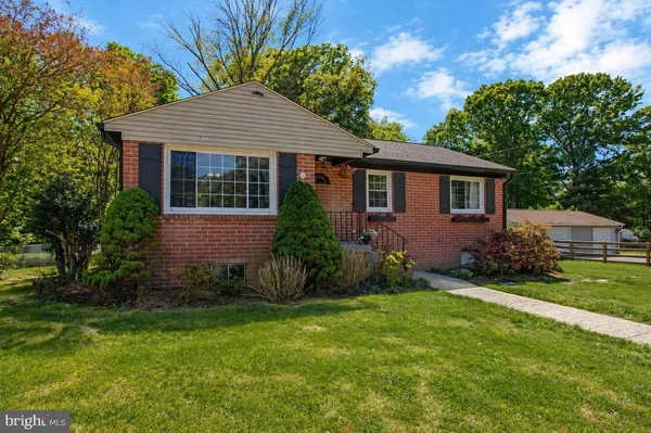 $449,000 | 24 Robshire Manor Road, Huntingtown, MD 20639