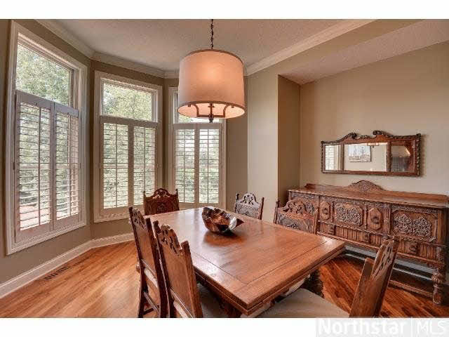 9817 Trails End Road Eden Prairie, MN 55347 - Photo 5 of 18 Gallery Image 5