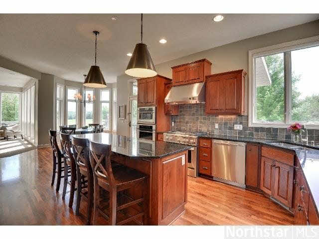 9817 Trails End Road Eden Prairie, MN 55347 - Photo 6 of 18 Gallery Image 6