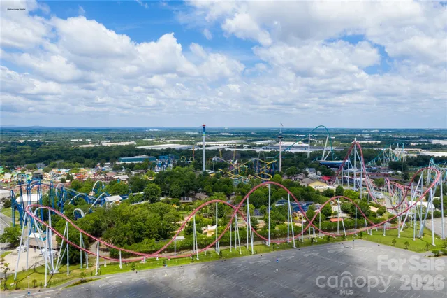 $369,765 | 5004 Griers Hl Drive, Unit 1004B, Charlotte, NC 28273