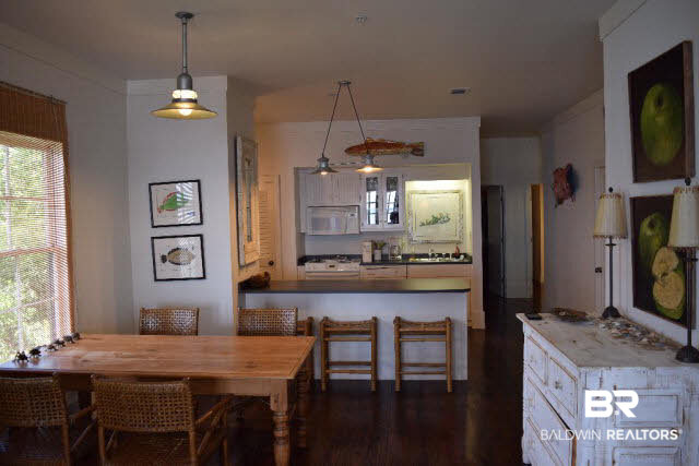 25777 West Perdido Avenue, Unit G Orange Beach, AL 36561 - Photo 8 of 18 Dining and Kitchen