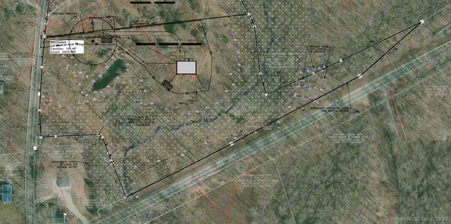 a picture of a glass window with glass windows