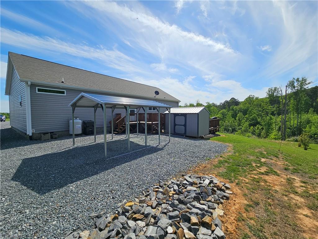 1060 Birdsong Road King, NC 27021 - Photo 26 of 31