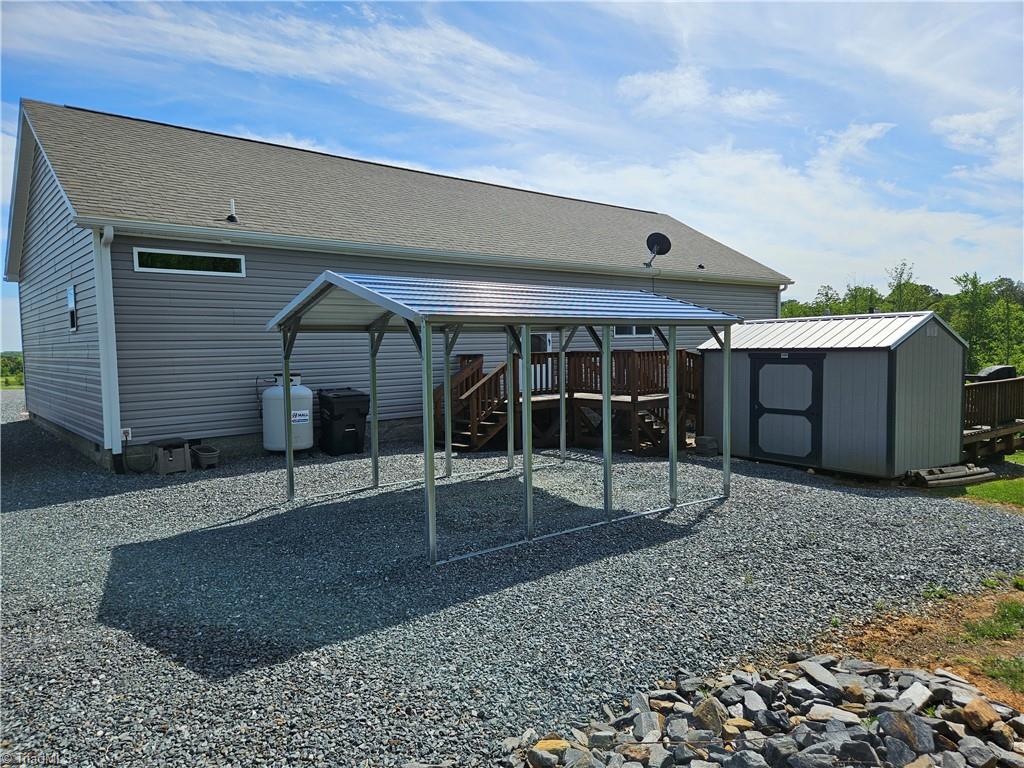 1060 Birdsong Road King, NC 27021 - Photo 27 of 31