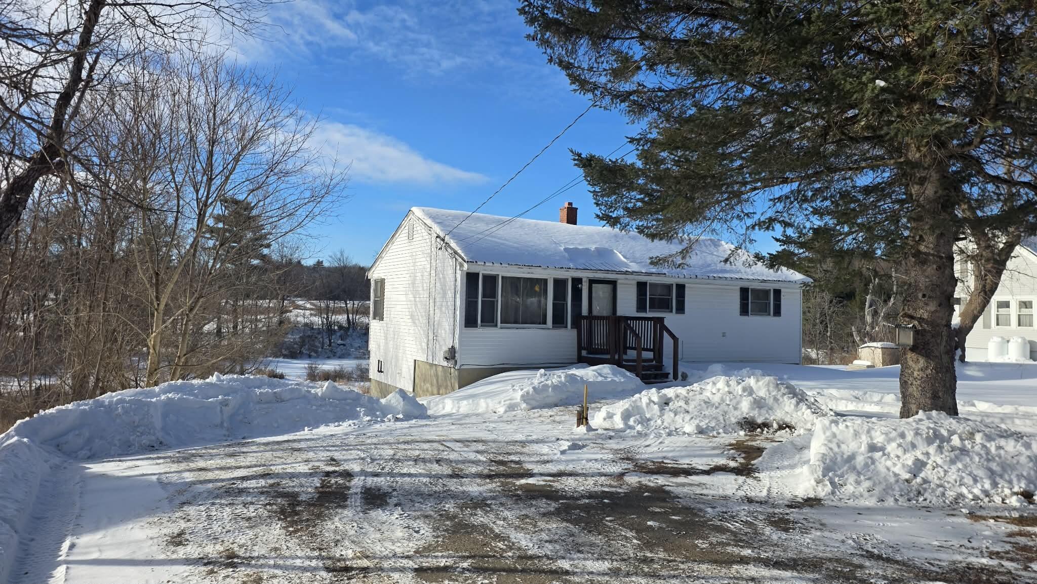 332 Church Hill Road Augusta, ME 04330 - Photo 2 of 24 e309546b-b001-46ee-8064-456fcf9fc702