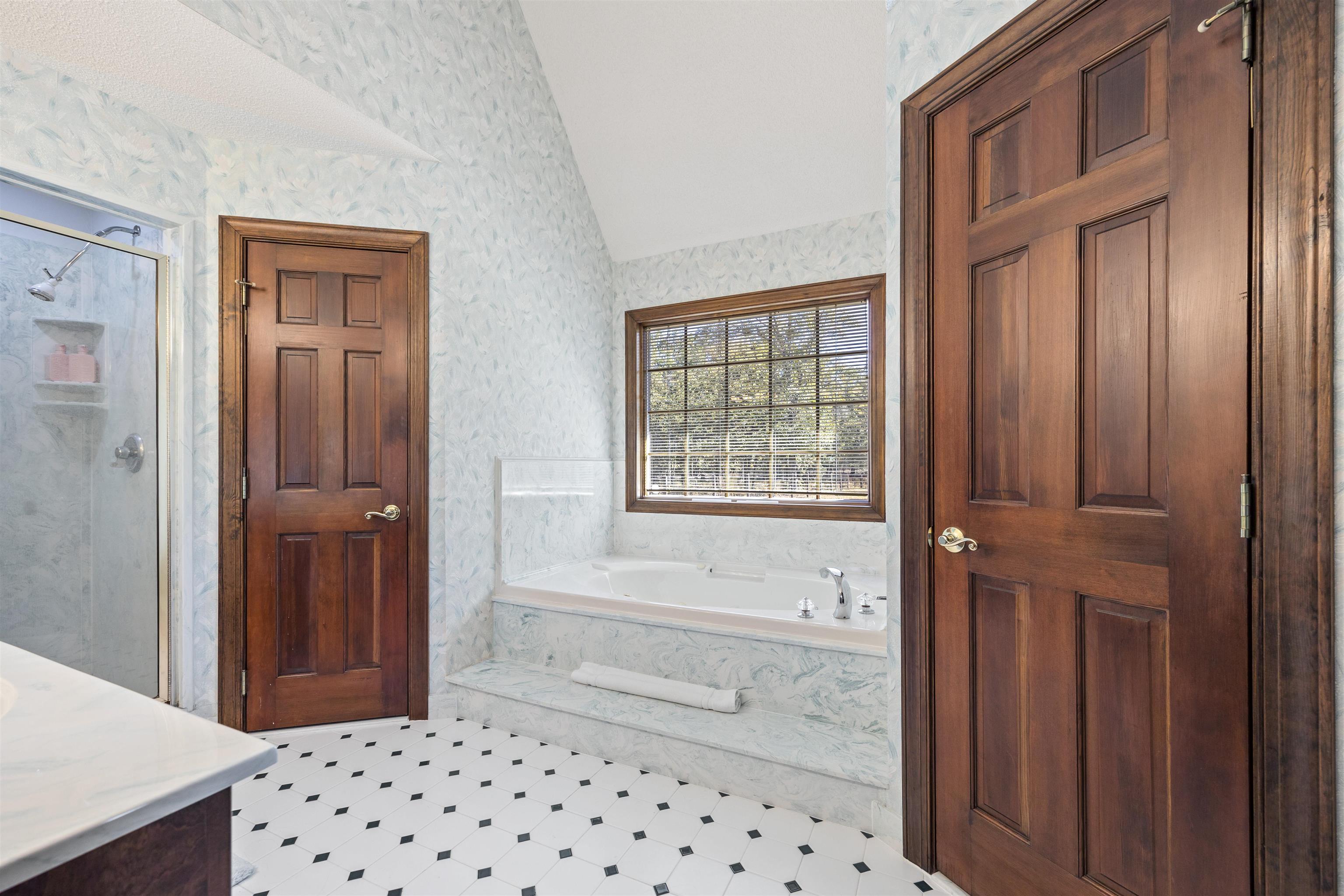 6172 Northeast Hickory Grove Road Pinetta, FL 32350 - Photo 27 of 46