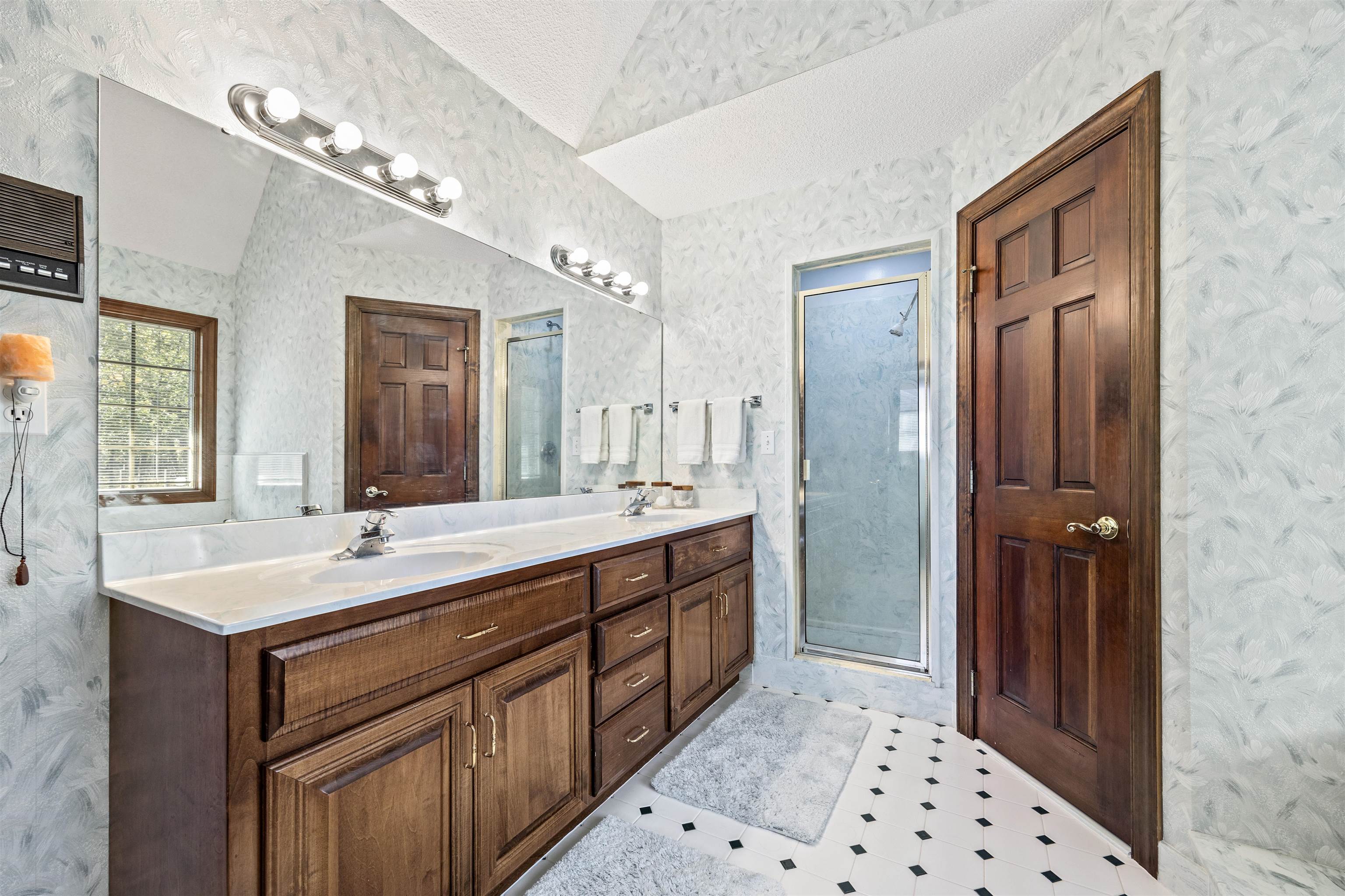 6172 Northeast Hickory Grove Road Pinetta, FL 32350 - Photo 28 of 46