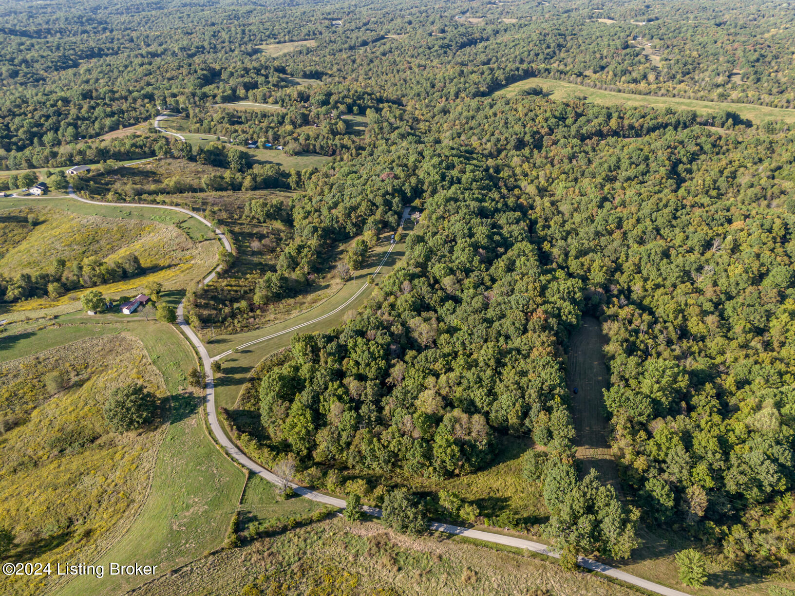 1102 Clay Burgin Road Lawrenceburg, KY 40342 - Photo 92 of 97 DJI_20240920173550_0187_D