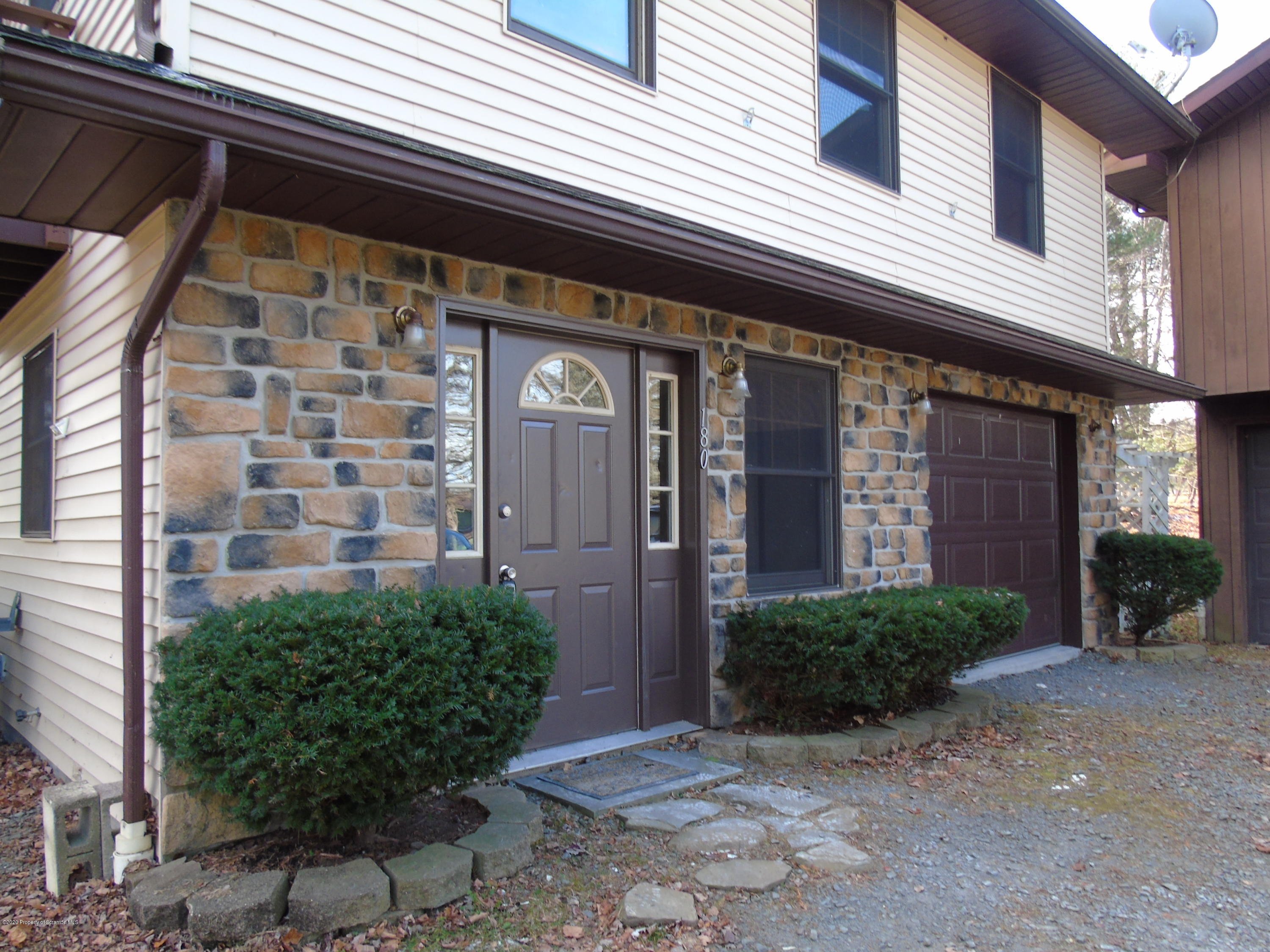 178-180 T Rte 318 Moscow, PA 18444 - Photo 17 of 30 Gallery Image 17