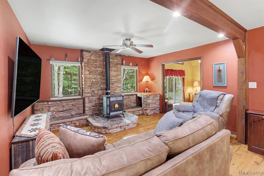 6300 North Raddatz Road Fowlerville, MI 48836 - Photo 9 of 42 Gallery Image 9