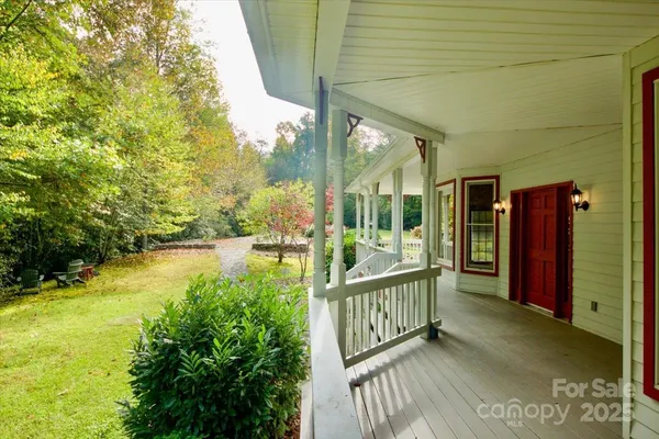 $849,000 | 5580 Greenville Highway, Brevard, NC 28712