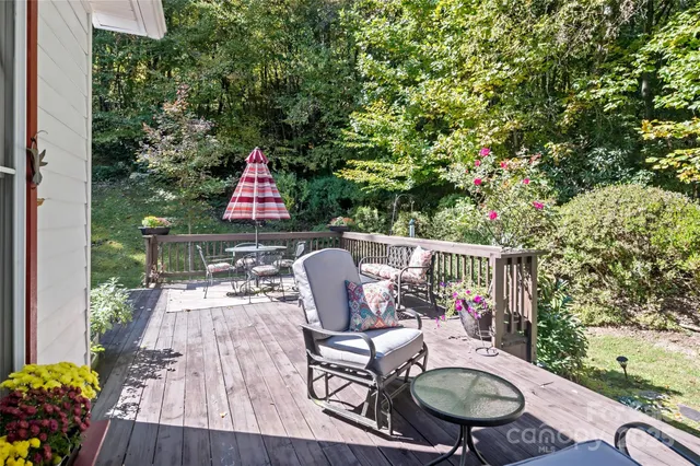 $849,000 | 5580 Greenville Highway, Brevard, NC 28712