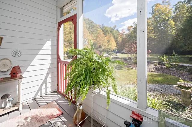 $849,000 | 5580 Greenville Highway, Brevard, NC 28712