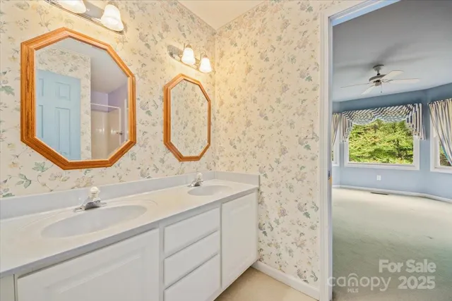 $849,000 | 5580 Greenville Highway, Brevard, NC 28712