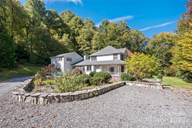 $849,000 | 5580 Greenville Highway, Brevard, NC 28712