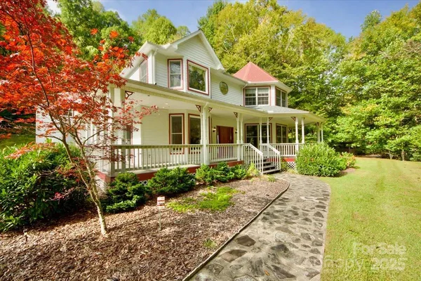 $849,000 | 5580 Greenville Highway, Brevard, NC 28712