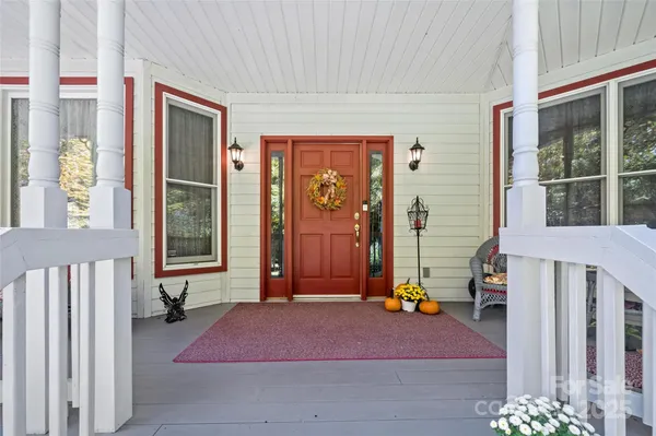 $849,000 | 5580 Greenville Highway, Brevard, NC 28712