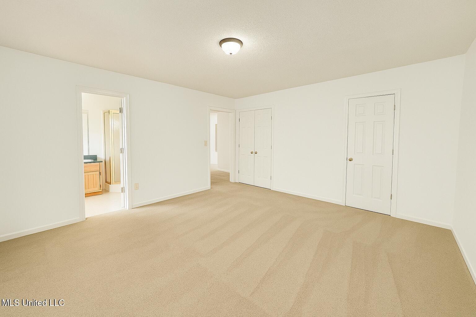 70 Yarbrough Loop Holly Springs, MS 38635 - Photo 13 of 17 460DA07F-2301-402C-A12D-355345A628C2