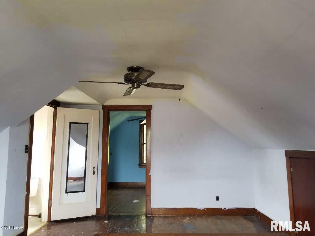 1041 State Rte 4 Willisville, IL 62272 - Photo 13 of 22