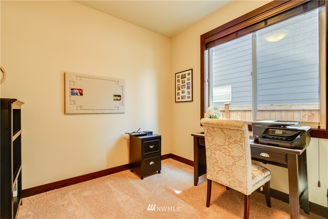 19411 Meridian Place West Bothell, WA 98012 - Photo 8 of 24