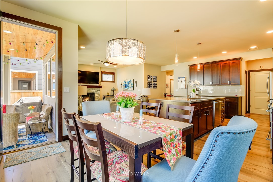 19411 Meridian Place West Bothell, WA 98012 - Photo 10 of 24