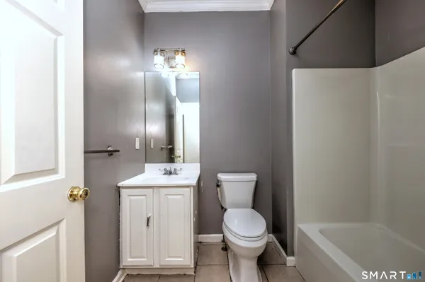 $469,900 | 625 Evers Street, Bridgeport, CT 06610