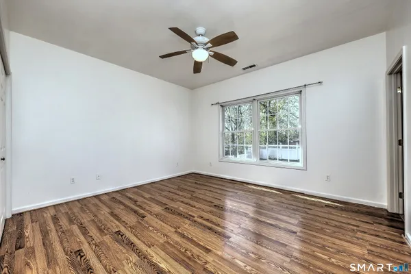 $469,900 | 625 Evers Street, Bridgeport, CT 06610