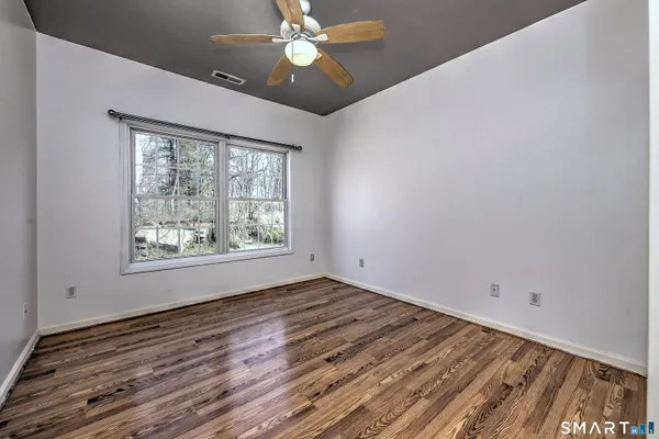 $469,900 | 625 Evers Street, Bridgeport, CT 06610