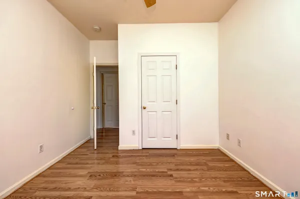 $469,900 | 625 Evers Street, Bridgeport, CT 06610