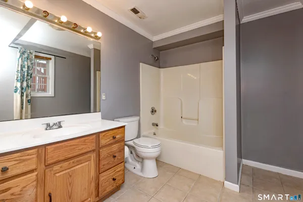 $469,900 | 625 Evers Street, Bridgeport, CT 06610