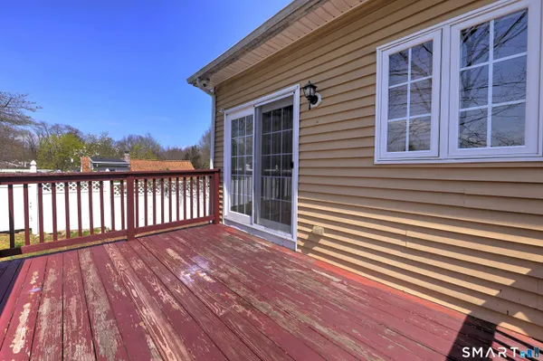 $469,900 | 625 Evers Street, Bridgeport, CT 06610