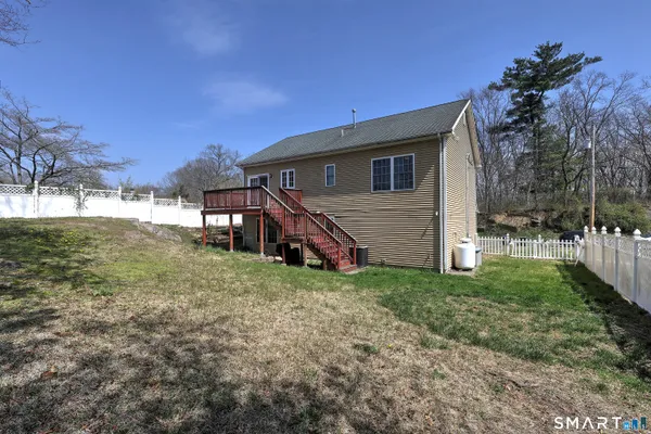 $469,900 | 625 Evers Street, Bridgeport, CT 06610