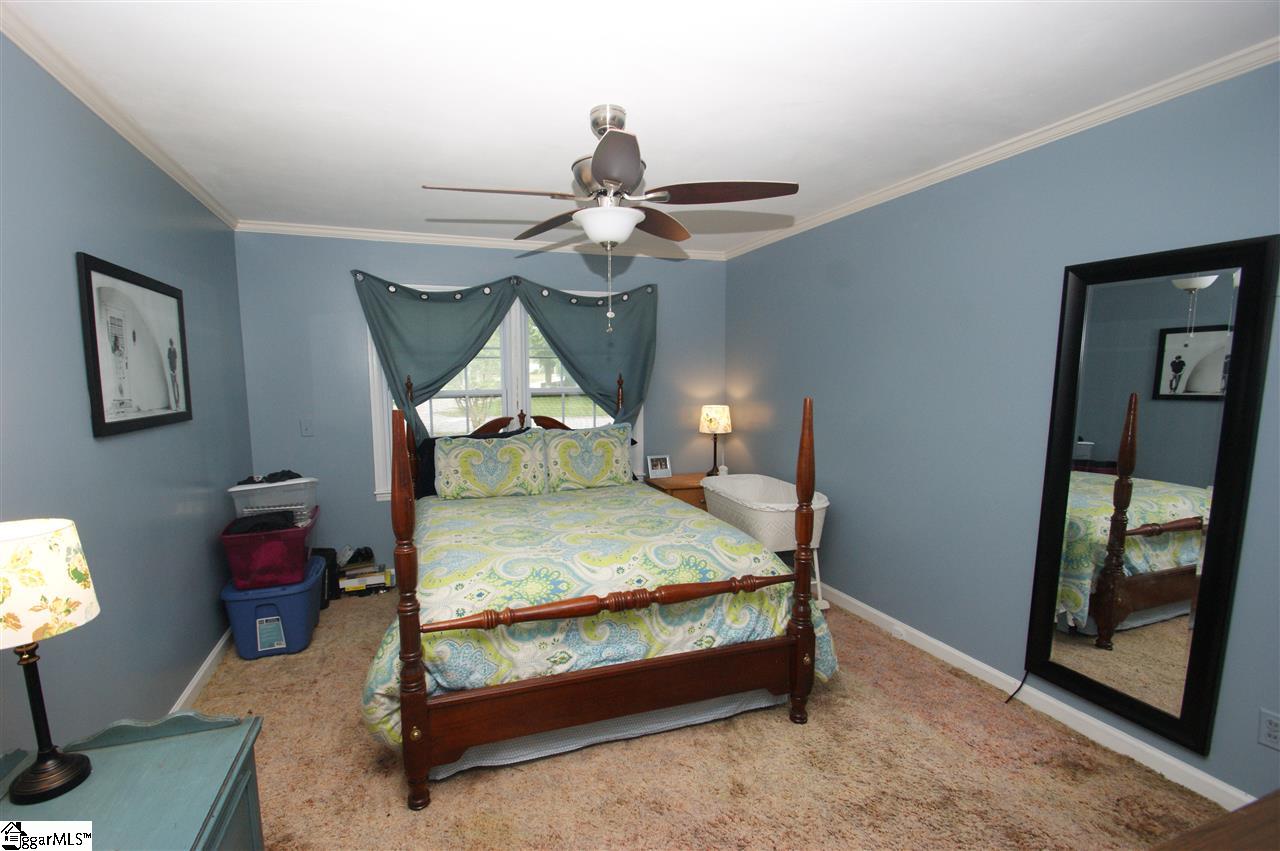 121 Weathers Circle Fountain Inn, SC 29644 - Photo 11 of 19