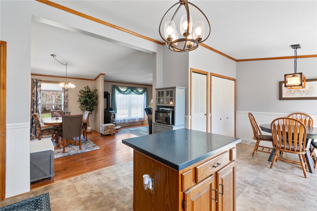 7 Forest Brook Road Schroeppel, NY 13135 - Photo 12 of 33