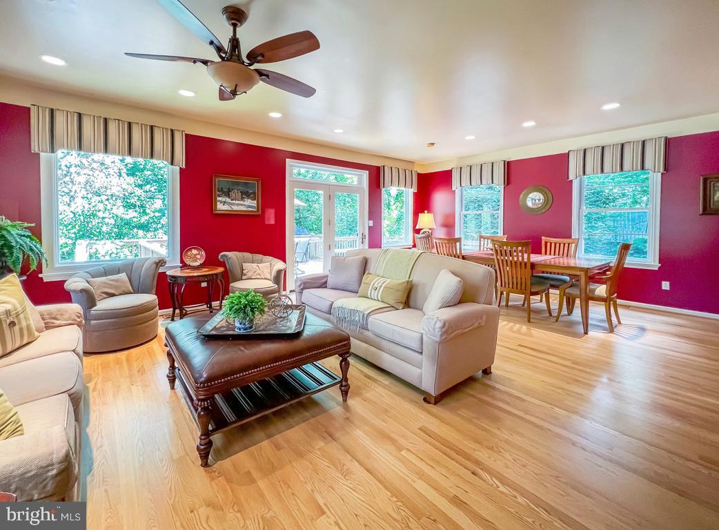 1918 Westover Road Yardley, PA 19067 - Photo 14 of 43 Great Rm/Family Rm
