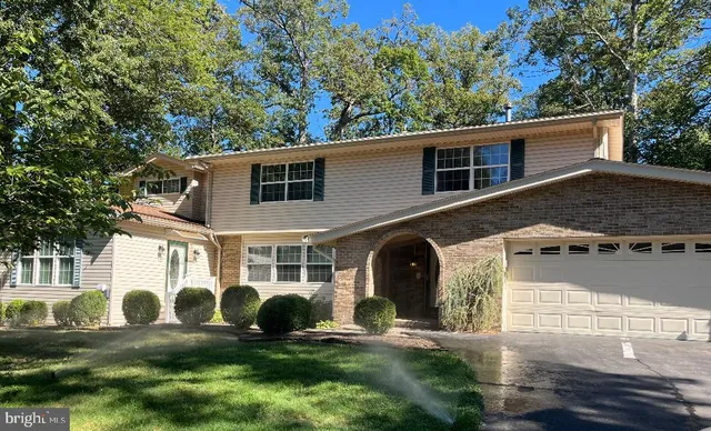 $819,990 | 3203 Riverview Drive, Triangle, VA 22172