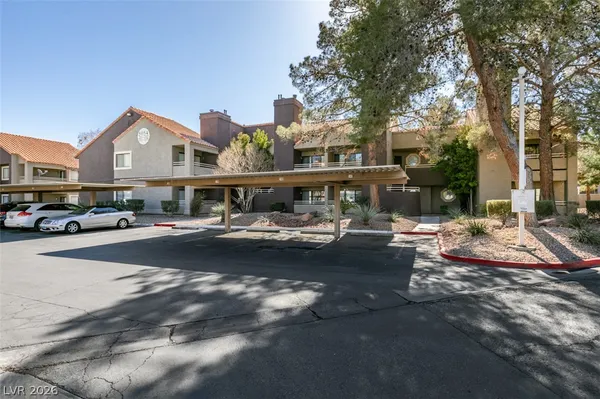 $1,500 | 5054 South Rainbow Boulevard, Unit 202, Las Vegas, NV 89118