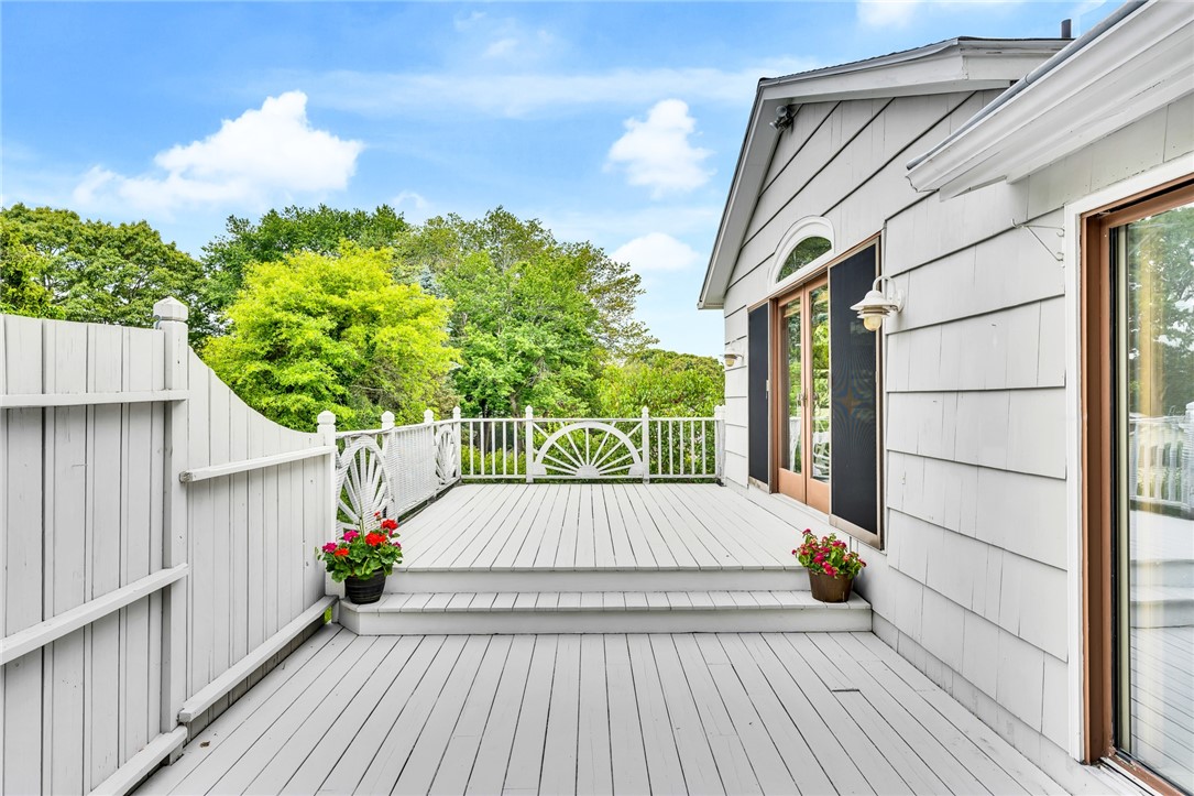 20 Yellow Birch Road Narragansett, RI 02882 - Photo 31 of 43 Gallery Image 31