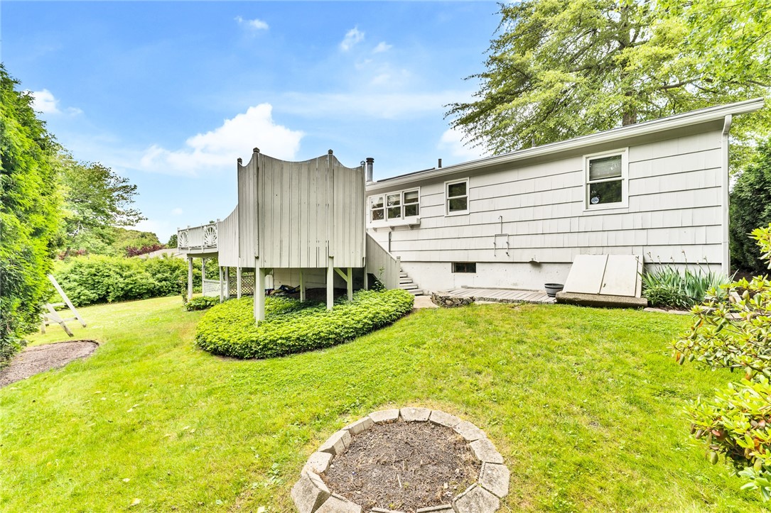 20 Yellow Birch Road Narragansett, RI 02882 - Photo 35 of 43 Gallery Image 35